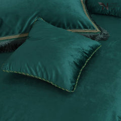 Heavy Velvet & Leather Bed Sheet Set – 4 Pcs Design Code 535 - Nishat Creative Store