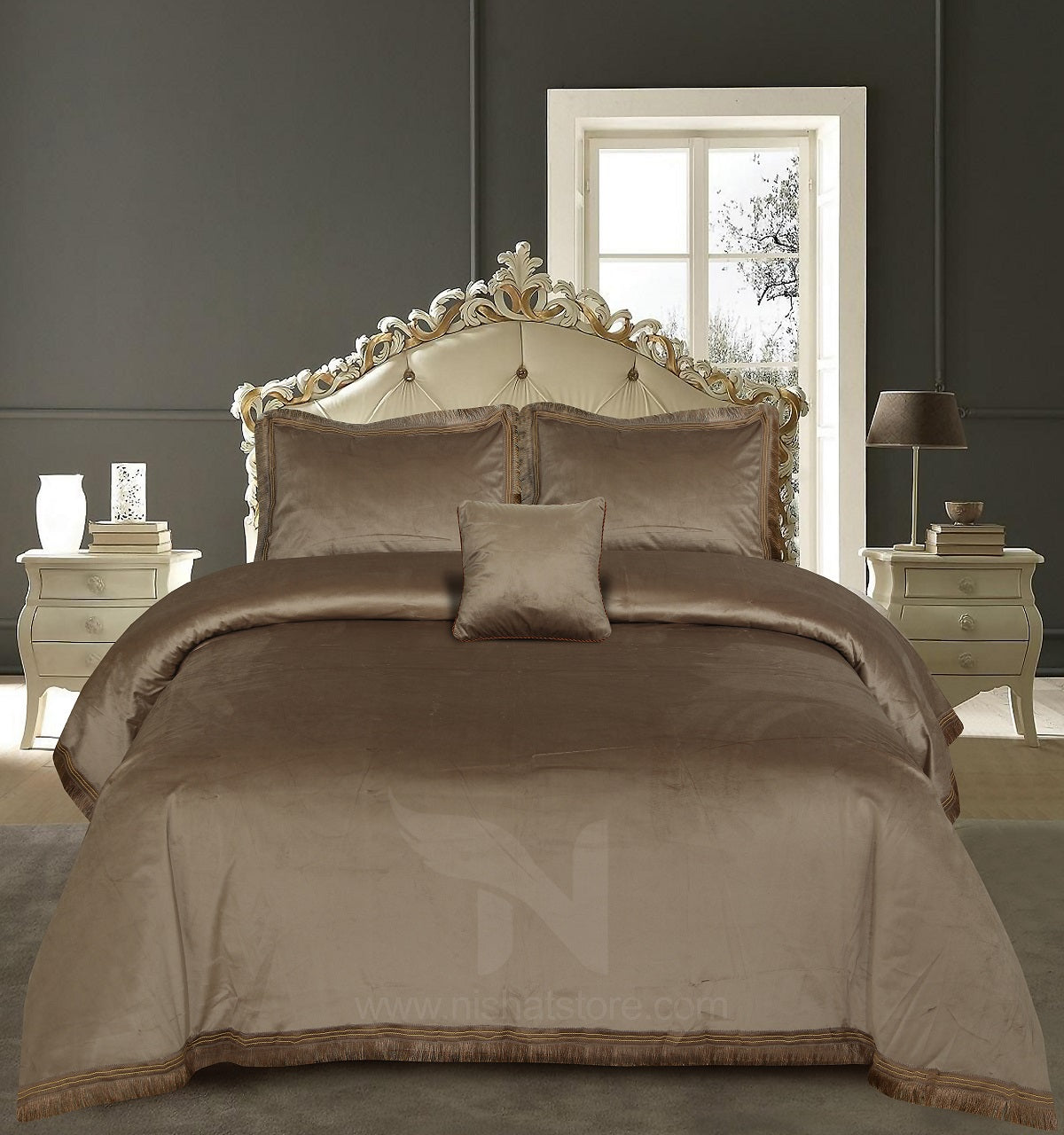 Heavy Velvet & Leather Bed Sheet Set – 4 Pcs Design Code 562