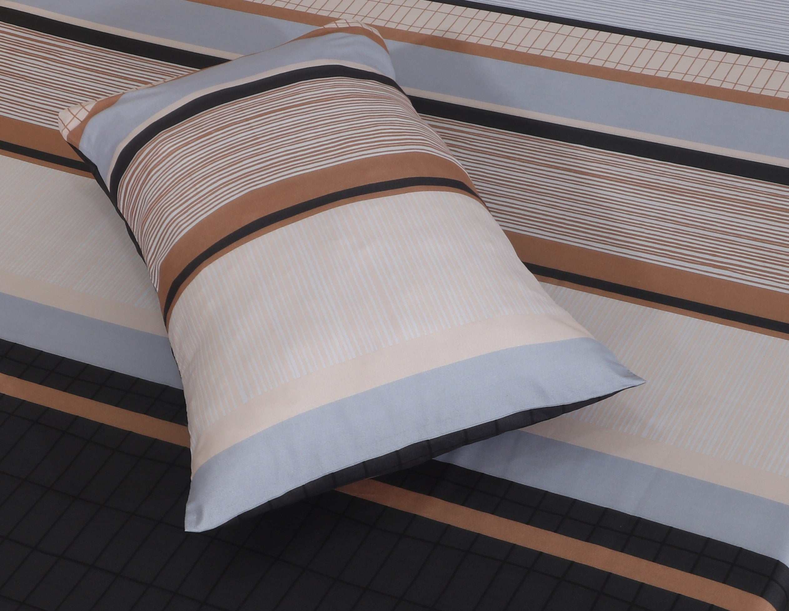 Fitted Double Bed Sheet DS# 371