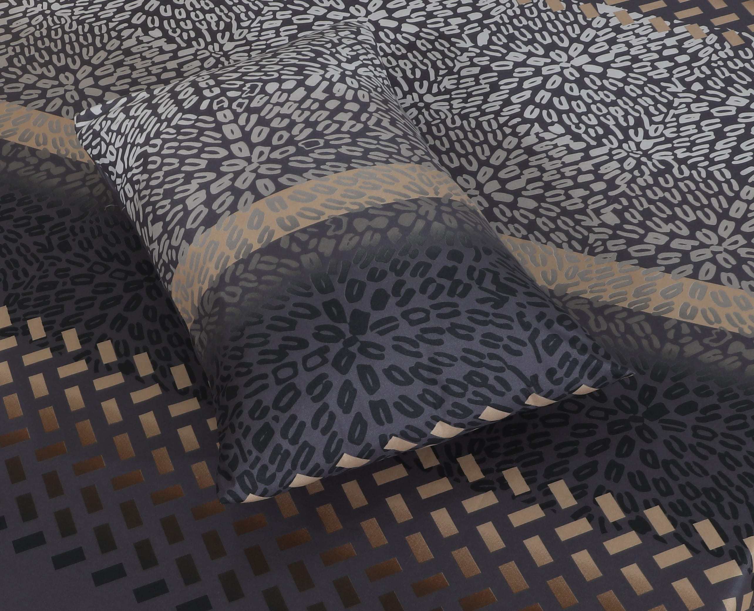 Fitted Double Bed Sheet DS# 374