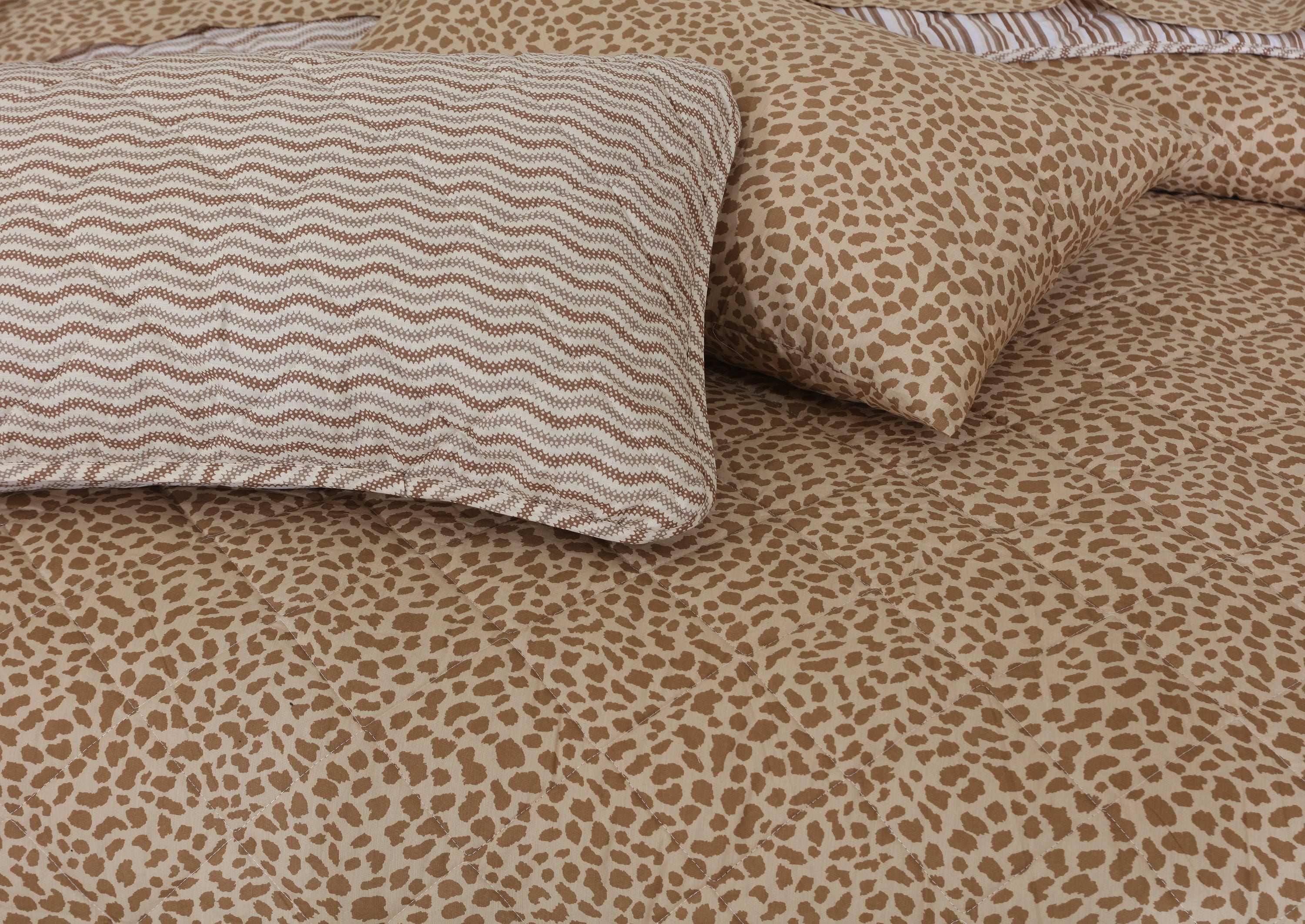 Quilted Comforter Set 6 Pcs Design 920