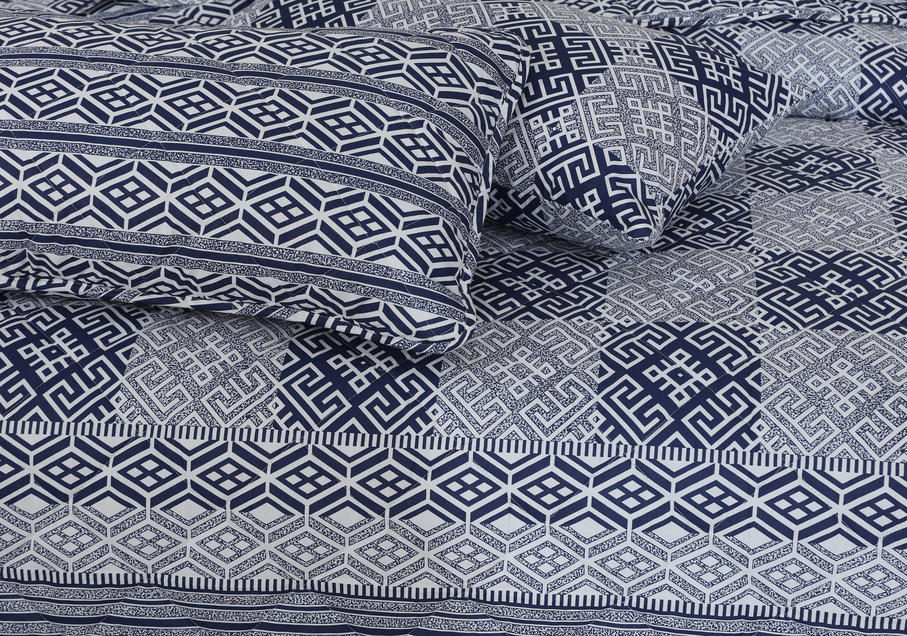 Quilted Comforter Set 6 Pcs Design 932