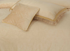 Embossed Heavy Velvet Bed Sheet Set 4 Pcs Design # 557