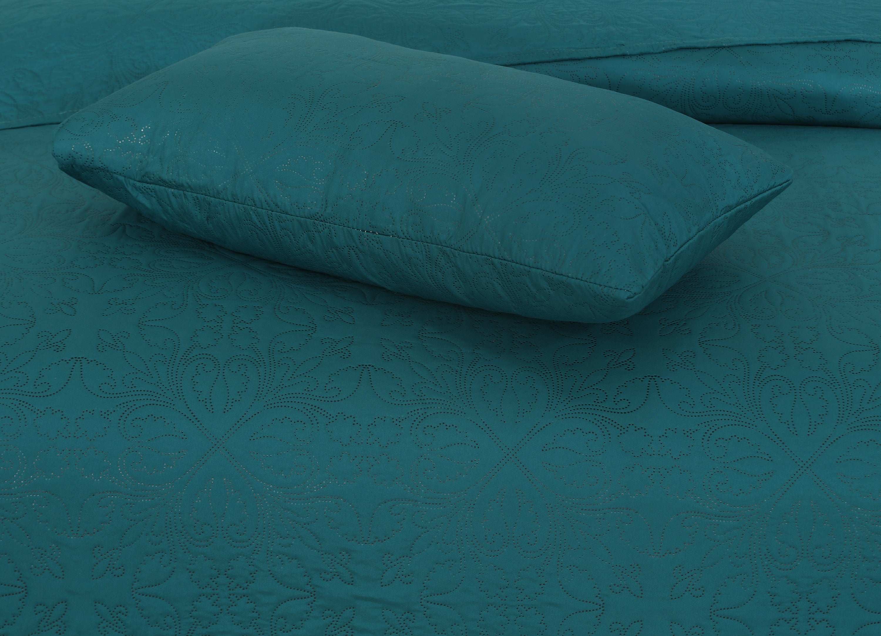 Ultrasonic Quilted Bedspread 3 PCS Design # 116
