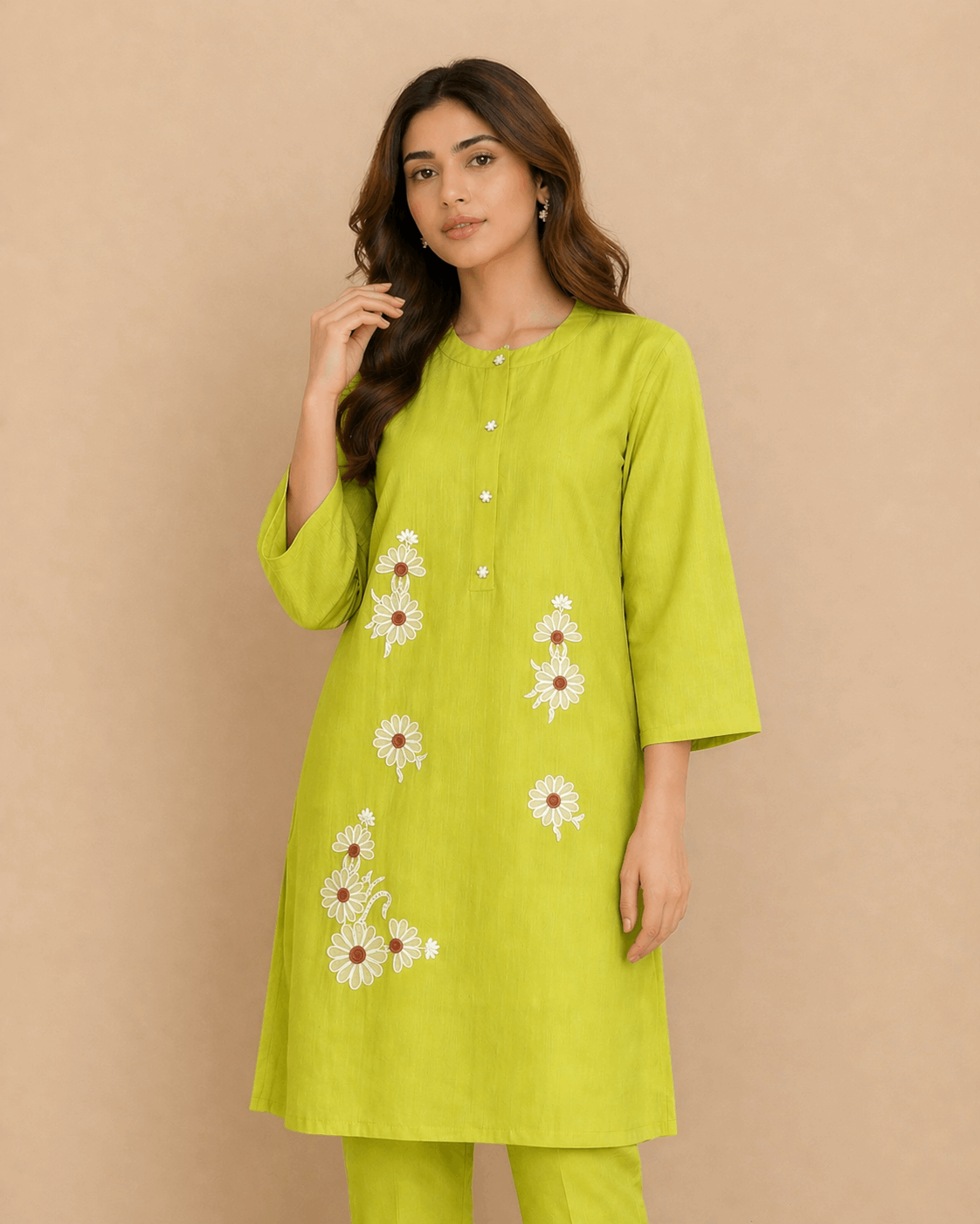 Daisy Floral Embroidered Cotton Kurta