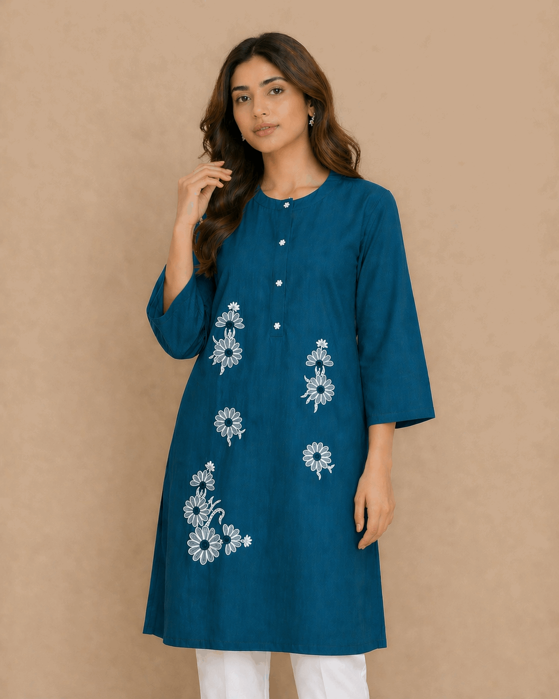 Daisy Floral Embroidered Cotton Kurta Blue