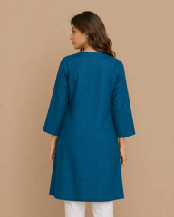Daisy Floral Embroidered Cotton Kurta Blue