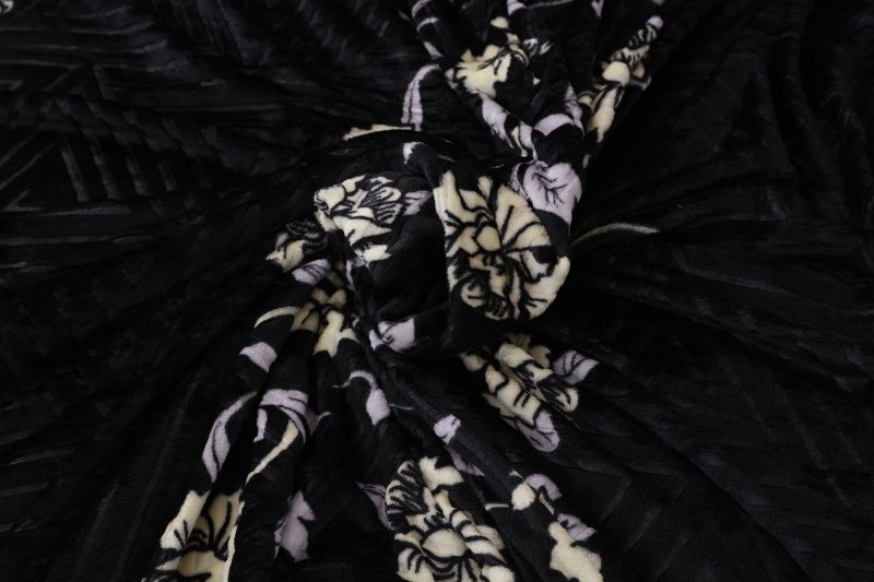 Exclusive Embossed Double Blanket NCS# 137 - Nishat Creative Store